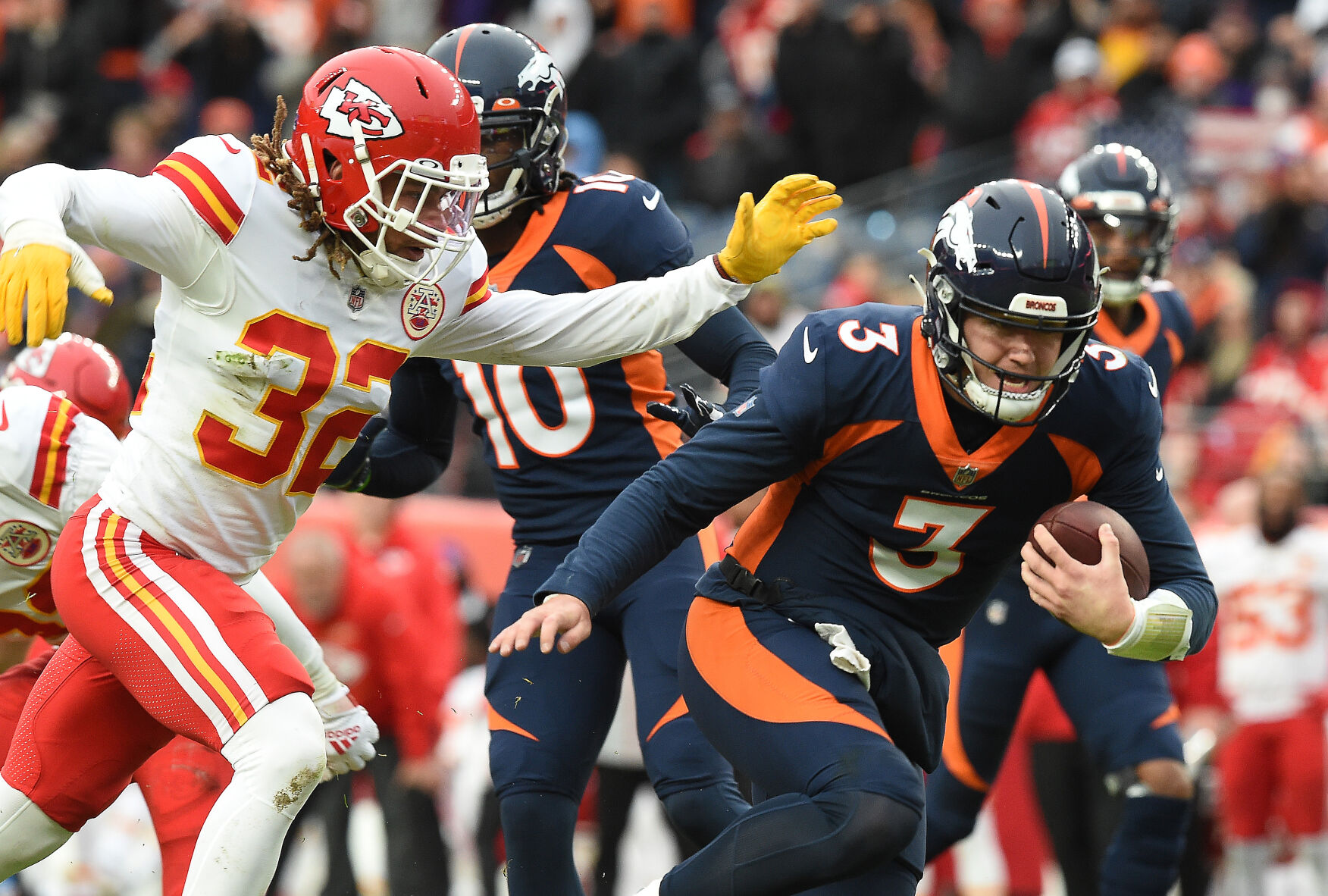 010922-s-broncos-chiefs 07.JPG